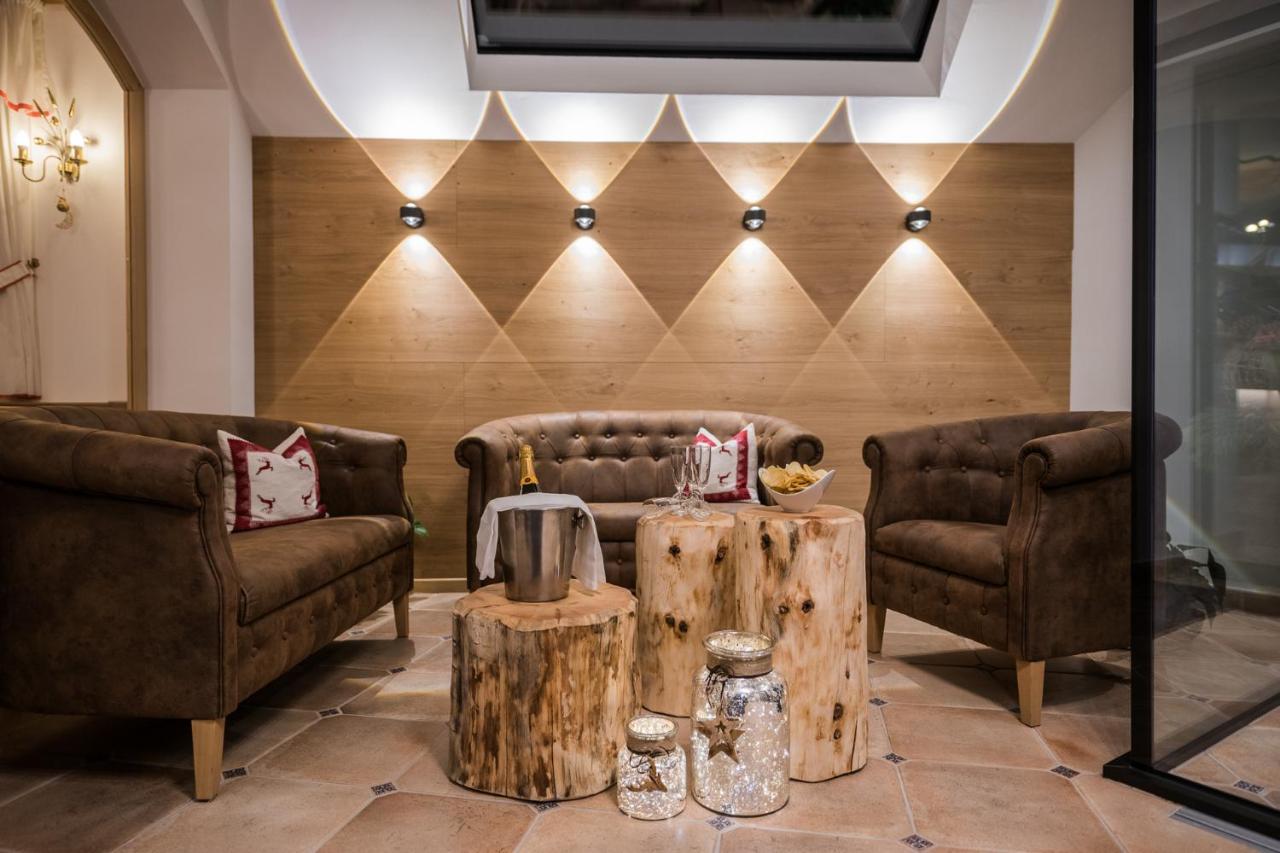 Hotel Rodella Selva di Val Gardena Luaran gambar