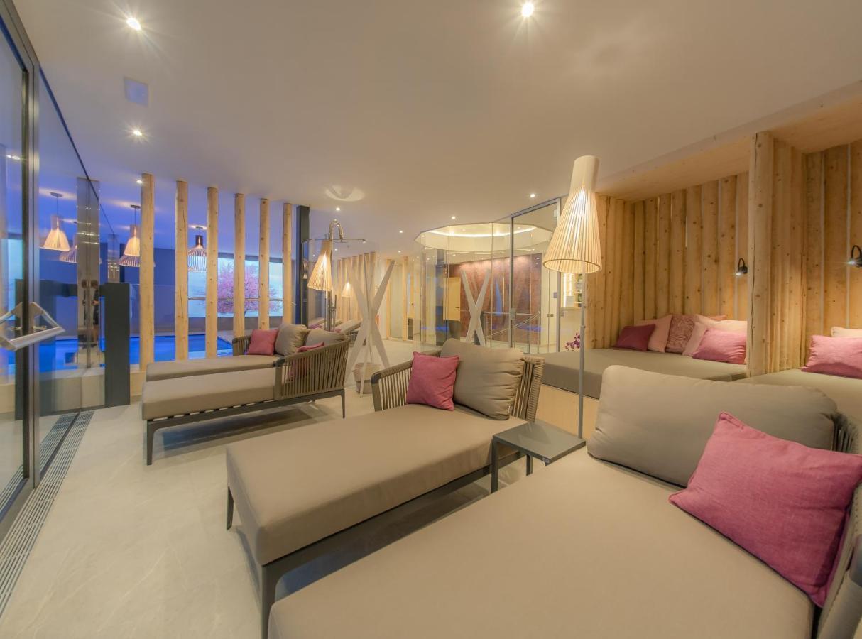 Hotel Rodella Selva di Val Gardena Luaran gambar